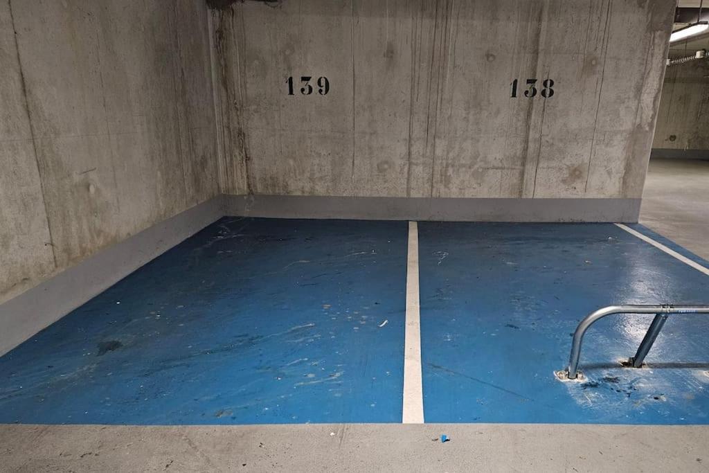 Joli Appartement Avec Jardin Et 2 Parkings Prives アルジャントゥイユ エクステリア 写真